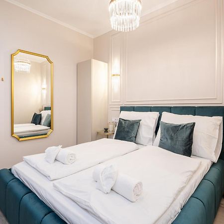 Kiraly 33 - Hidden Gem - Best Location By Bqa Budapeste Exterior foto