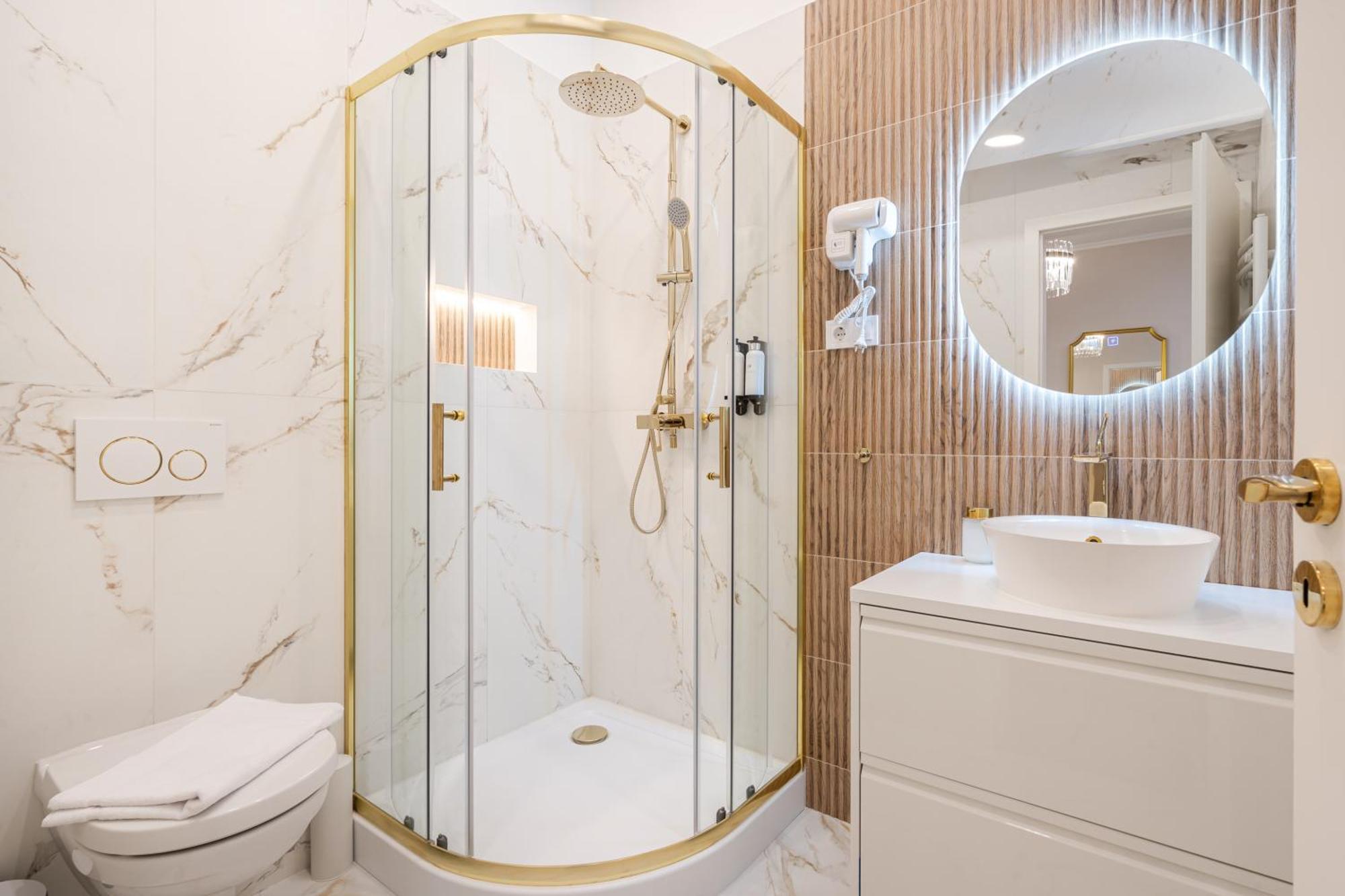 Kiraly 33 - Hidden Gem - Best Location By Bqa Budapeste Exterior foto