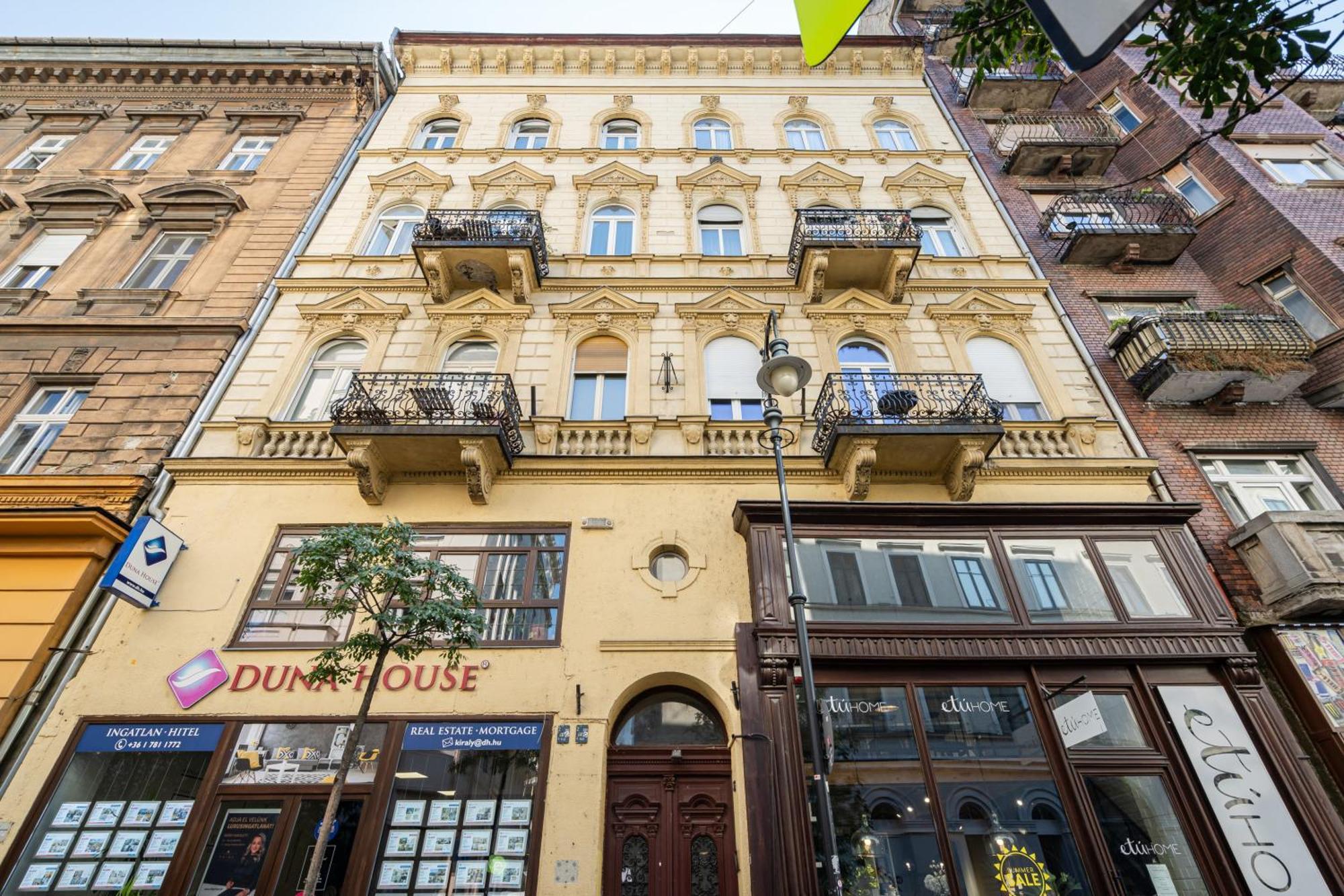 Kiraly 33 - Hidden Gem - Best Location By Bqa Budapeste Exterior foto